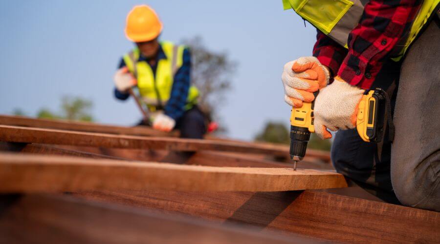 Expert Emergency Roof Repairs services in Frierson, LA
